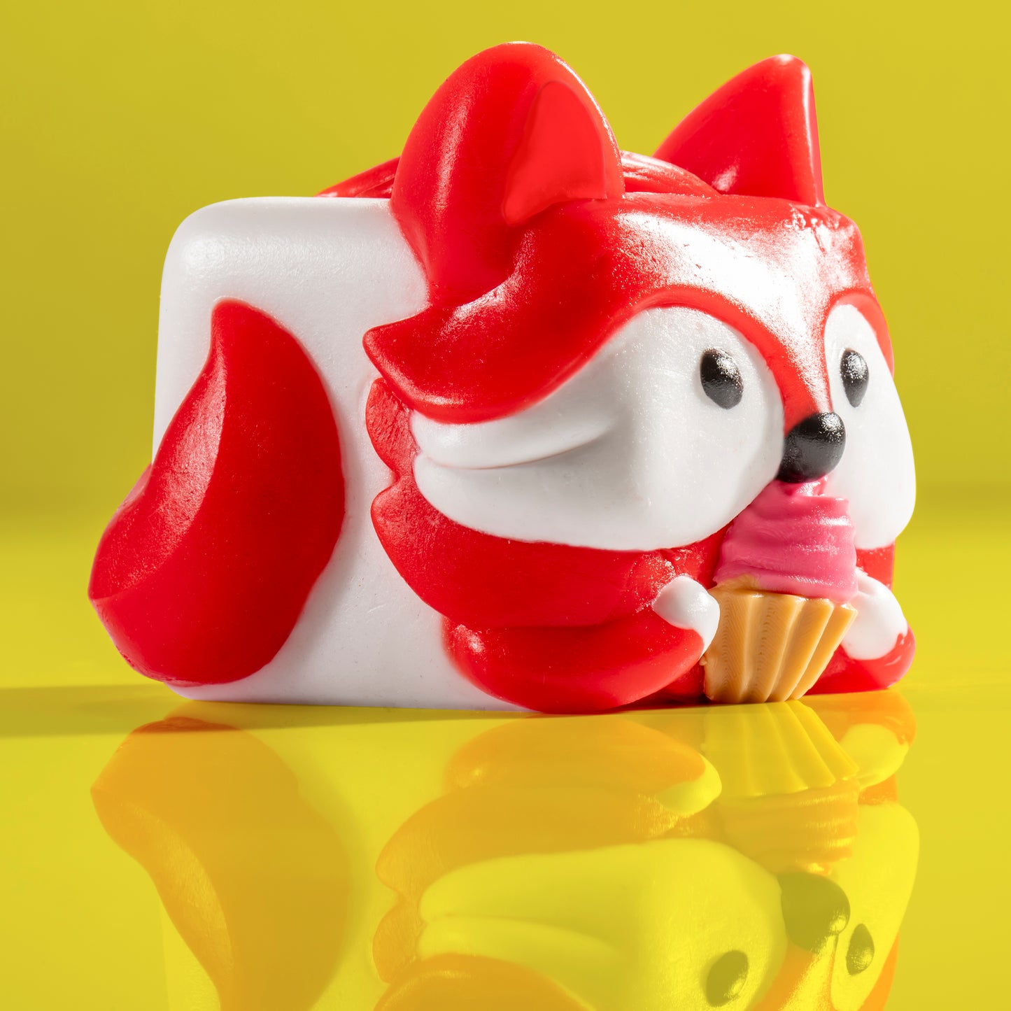 Cupcake the fox Mushykinz taba squishy right side view