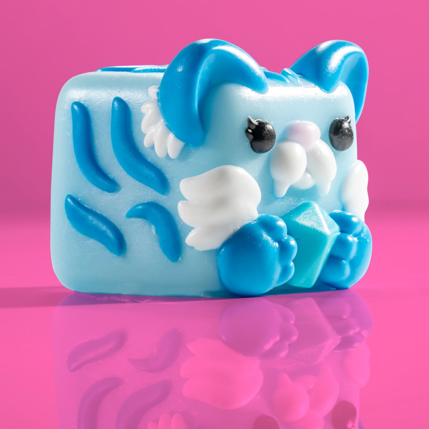 Misty the tiger Mushykinz taba squishy right side view on a pink background